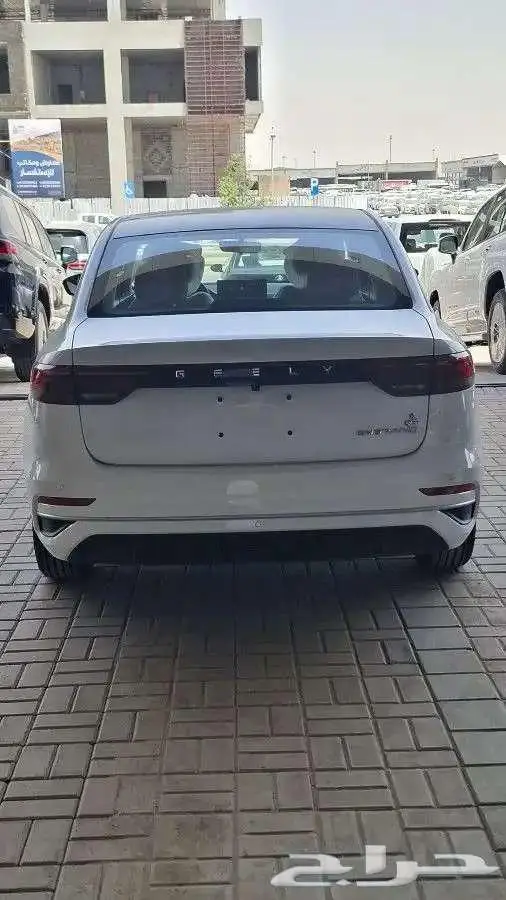 جيلي ام جراند 2026 ستاندر