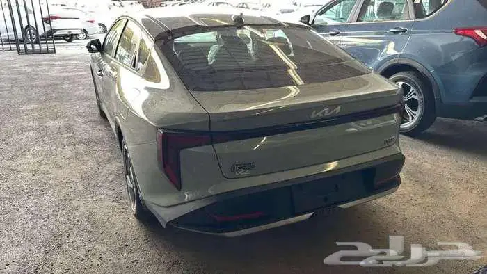 كيا K4 2026 ستاندر ماكينة 2000