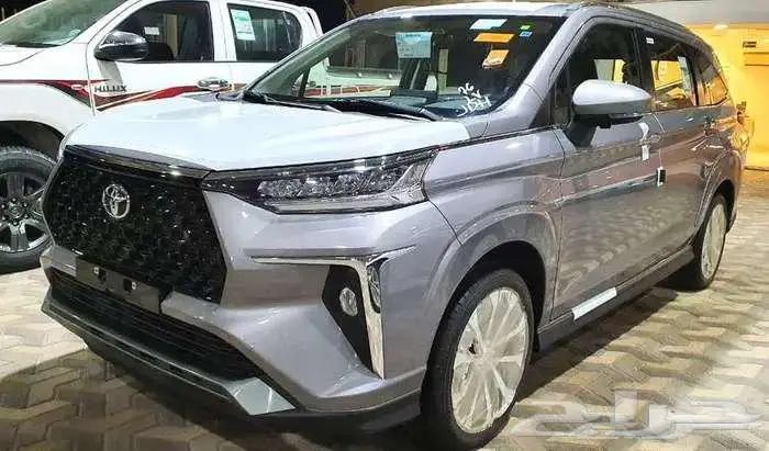 تويوتا فيلوز 2027 7 راكب