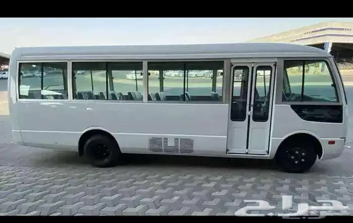 ميتسوبيشي روزا 2024 26 راكب