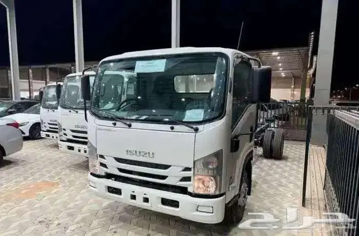 ايسوزو دينا 2025 5 طن شاص طويل