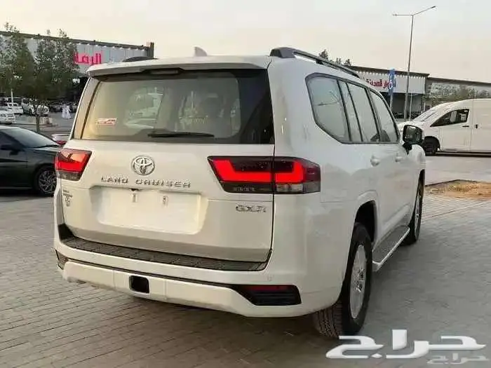 تويوتا لاند كروزر 2026 جي اكس ار 2