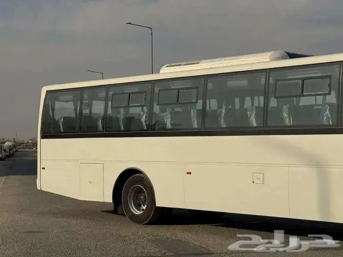 اشوك ليلاند باص 2026 64 راكب