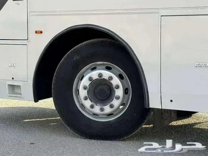 اشوك ليلاند باص 2026 64 راكب