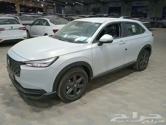 هوندا اتش ار في 2025 نص فل