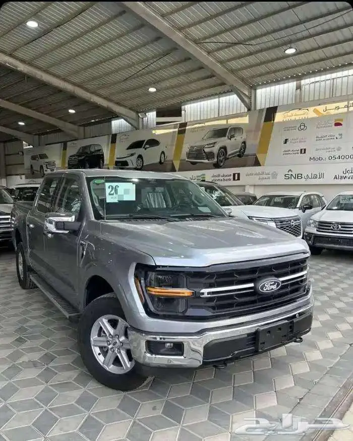 فورد F150 2025 XLT غمارتين