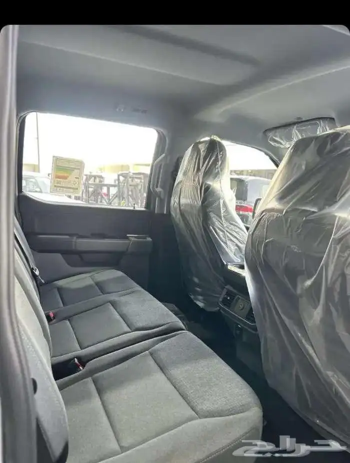 فورد F150 2025 XLT غمارتين