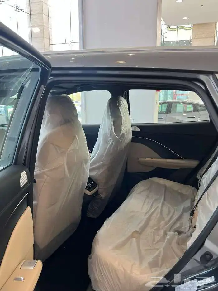 شانجان يوني اس 2026 26 راكب