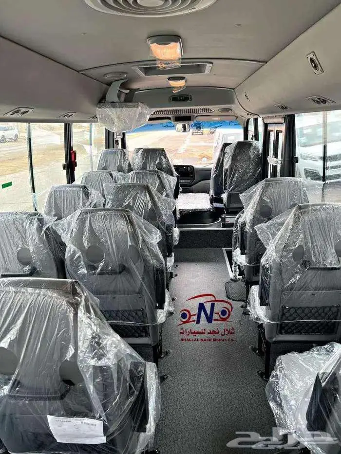 هيونداي كاونتي 2023 23 راكب