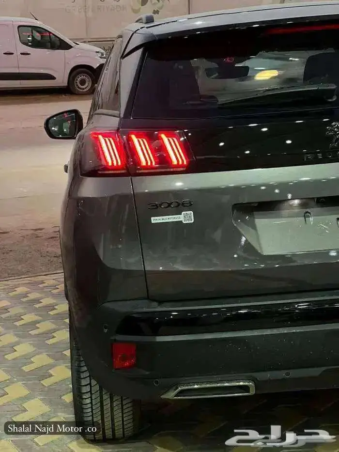 بيجو 3008 2023 فل