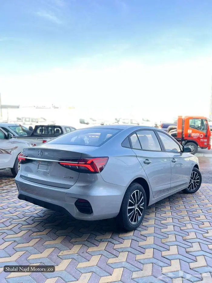 ام جي 5 2025 كمفورت
