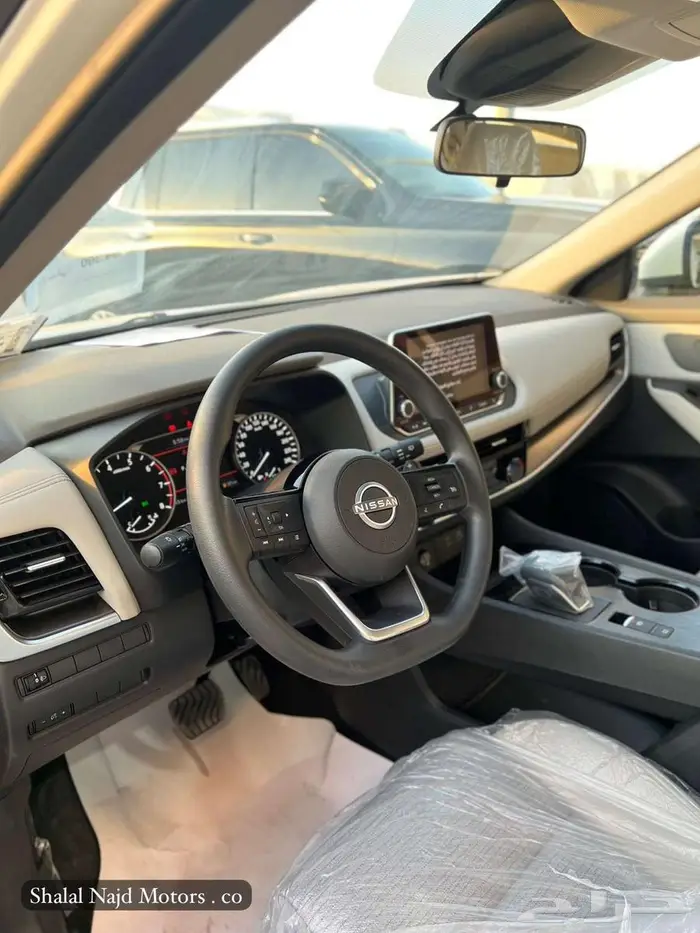 نيسان اكستريل 2026 نص فل 7 مقاعد