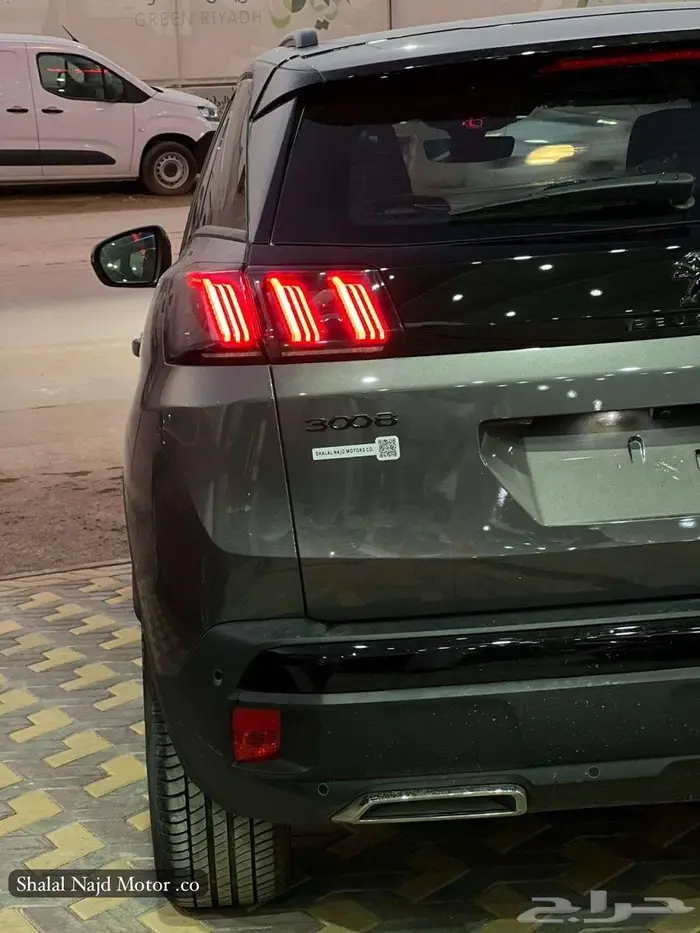 بيجو 3008 2023 فل