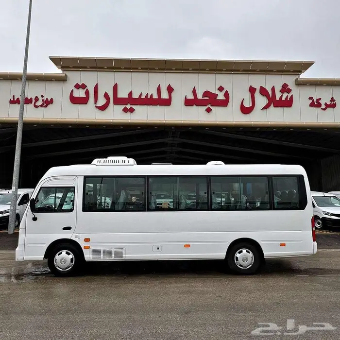 هيونداي كاونتي 2023 23 راكب